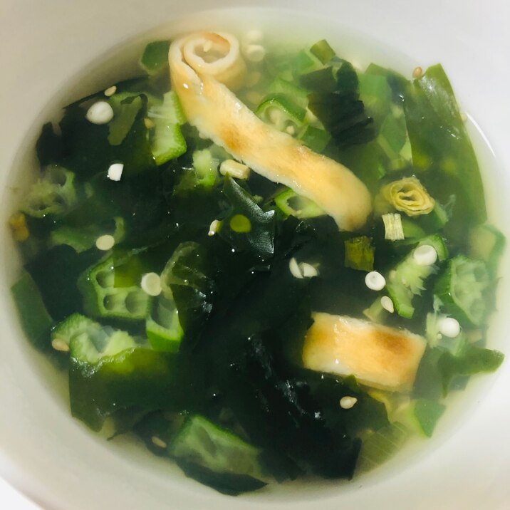おくらとわかめの出汁スープ